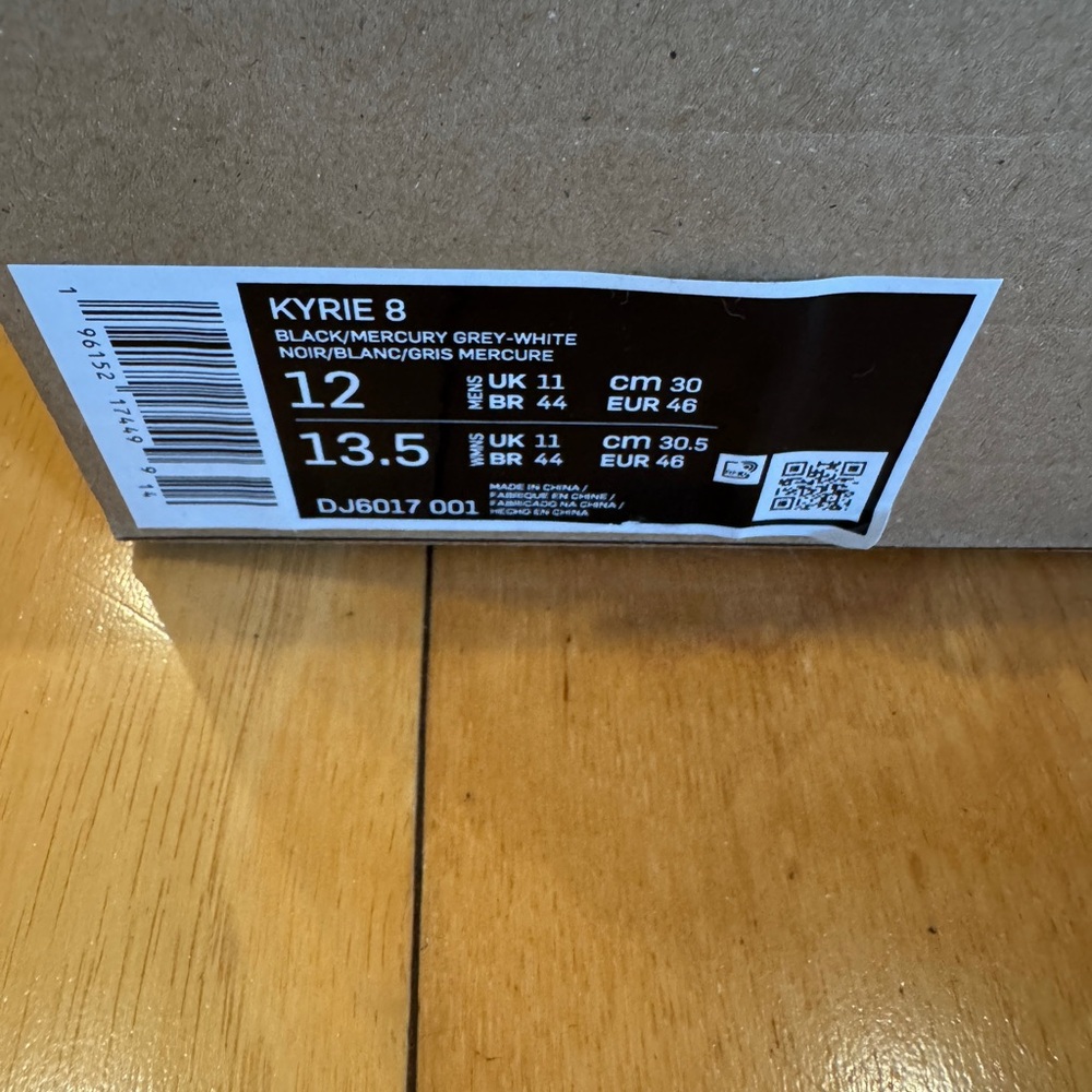 Nike Kyrie 8 Men's Shoes - Black/Gray - Picture 6 of 6